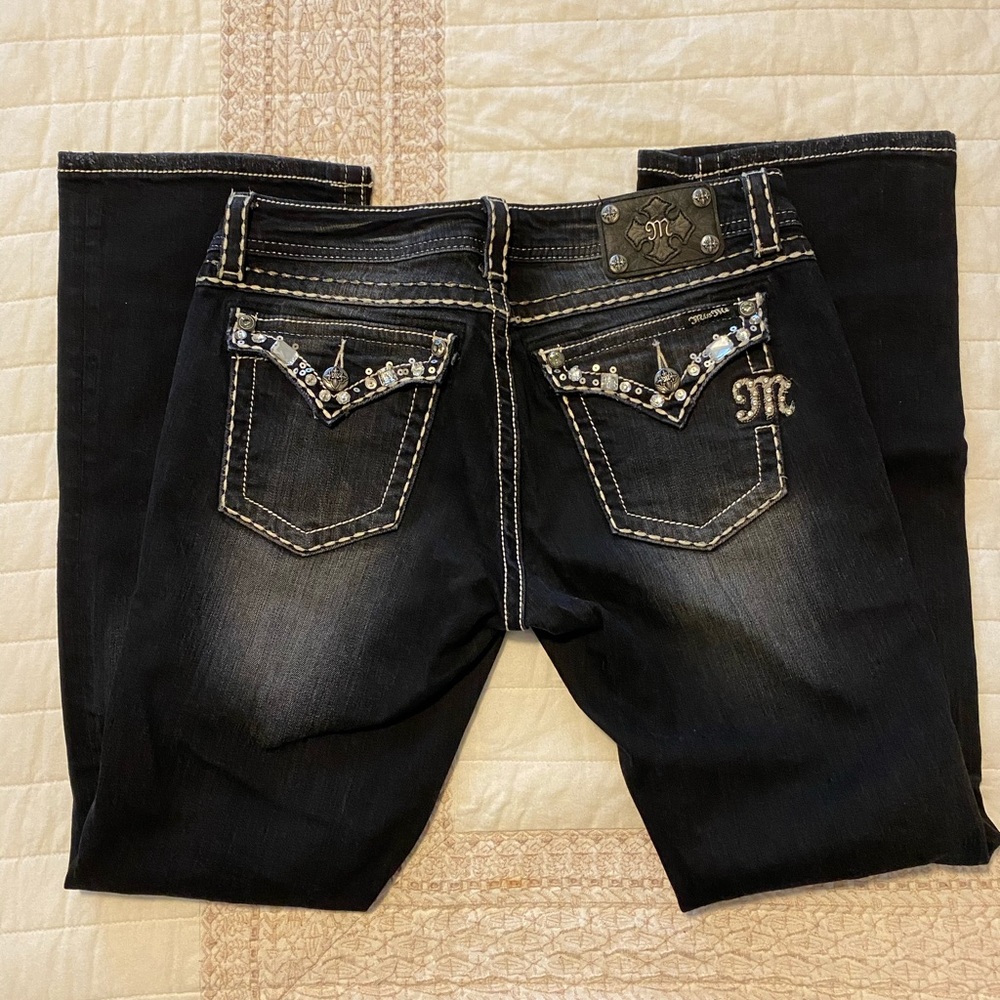 -SOLD- Miss Me Jeans Size 29